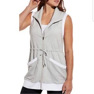 CALIA Carrie Underwood Women's Limited Edition Full Zip Gray Vest Size Small